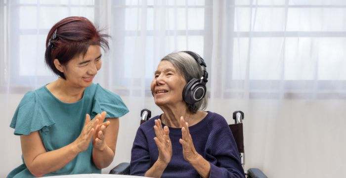 musicoterapia para adultos mayores